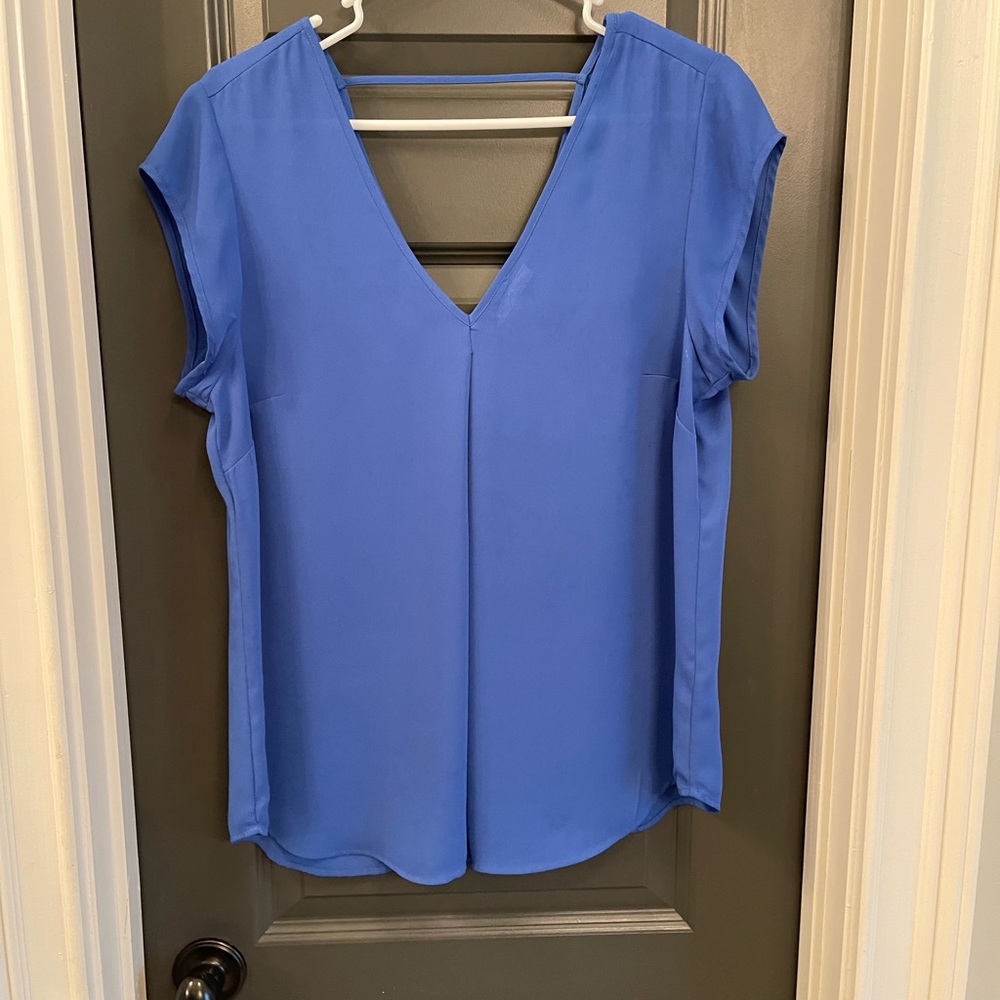 Blue DR2 top